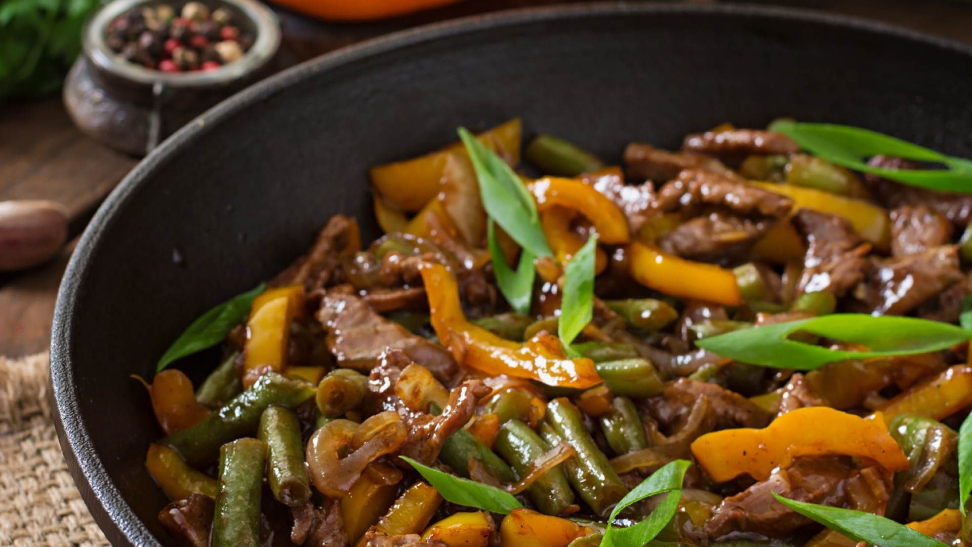 Bœuf aux oignons façon chinoise : un plat idéal pour vos dîners en famille !