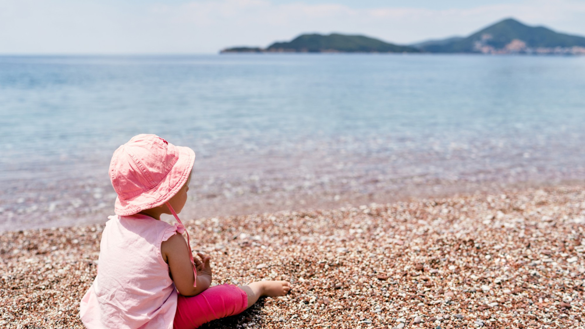 Quel chapeau choisir pour protéger bébé du soleil ?